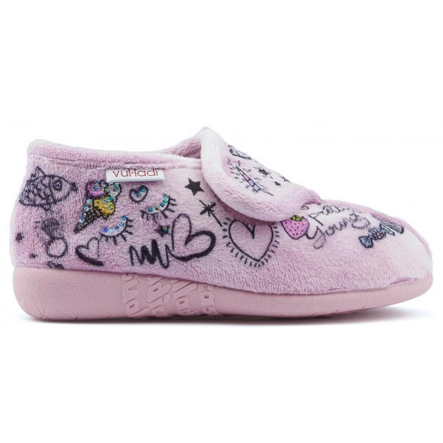 Sneakers gaan naar huis VULLADI ALASKA-tekeningen MAQUILLAJE Sneakers gaan naar huis VULLADI ALASKA-tekeningen MAQUILLAJE