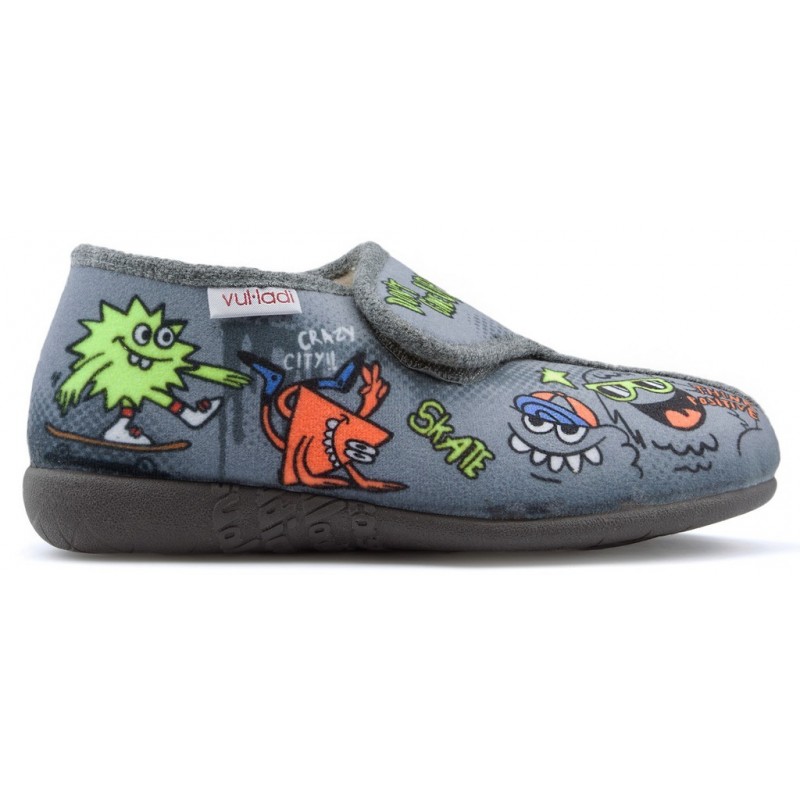 ZAPATILLAS DOMESTICAS VULLADI URBAN  GRIS