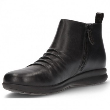 CLARKS UN ADORN LAARZEN MET MIDDEN ENKEL  BLACK