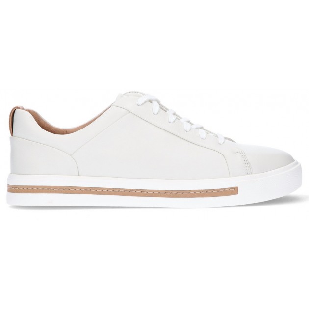 CLARKS SCHOENEN IN MAUI KANT MET NORMALE BREEDTE BLANCO CLARKS SCHOENEN IN MAUI KANT MET NORMALE BREEDTE BLANCO